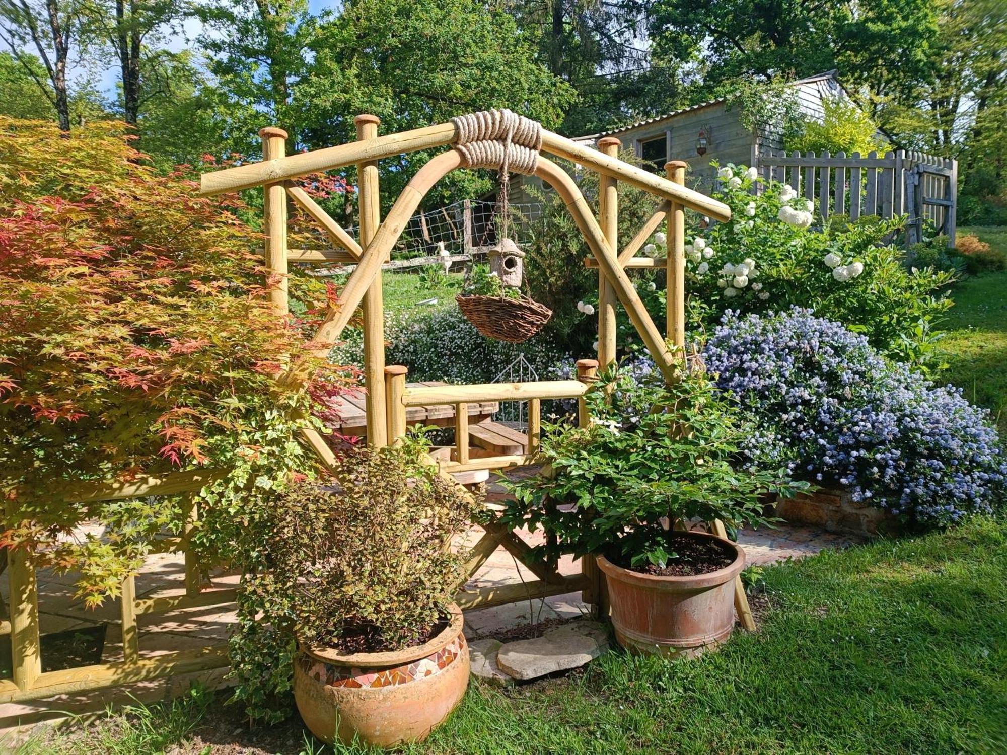 מורלה Maison Dans Un Environnement Boise Tres Calme מראה חיצוני תמונה